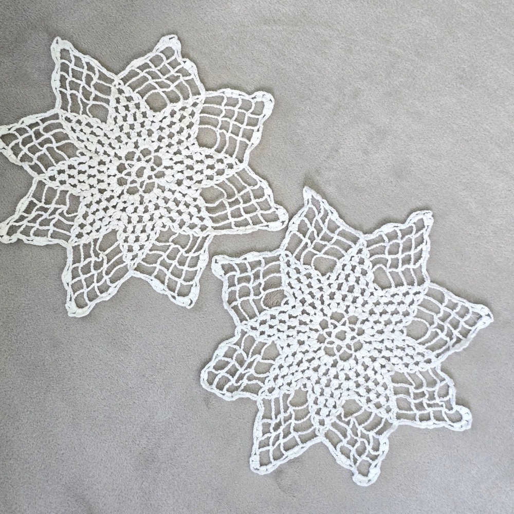 Vintage Crochet Star Doily Set 2pc Ivory White Cotton Cottagecore Decor 1940s